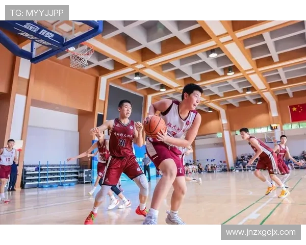 北京篮球队在世锦赛积分榜上以72分稳居第一名展现强劲实力