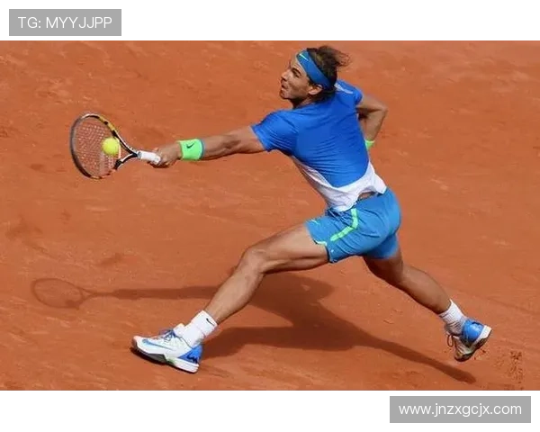 武汉网球队防守策略解析与战术创新探讨